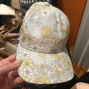 Levi's floral hat
